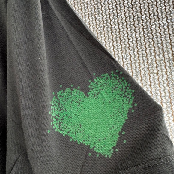 Marine Layer Men's Gray
Short Sleeve casual T-shirt
Size L - Picture 5 of 6